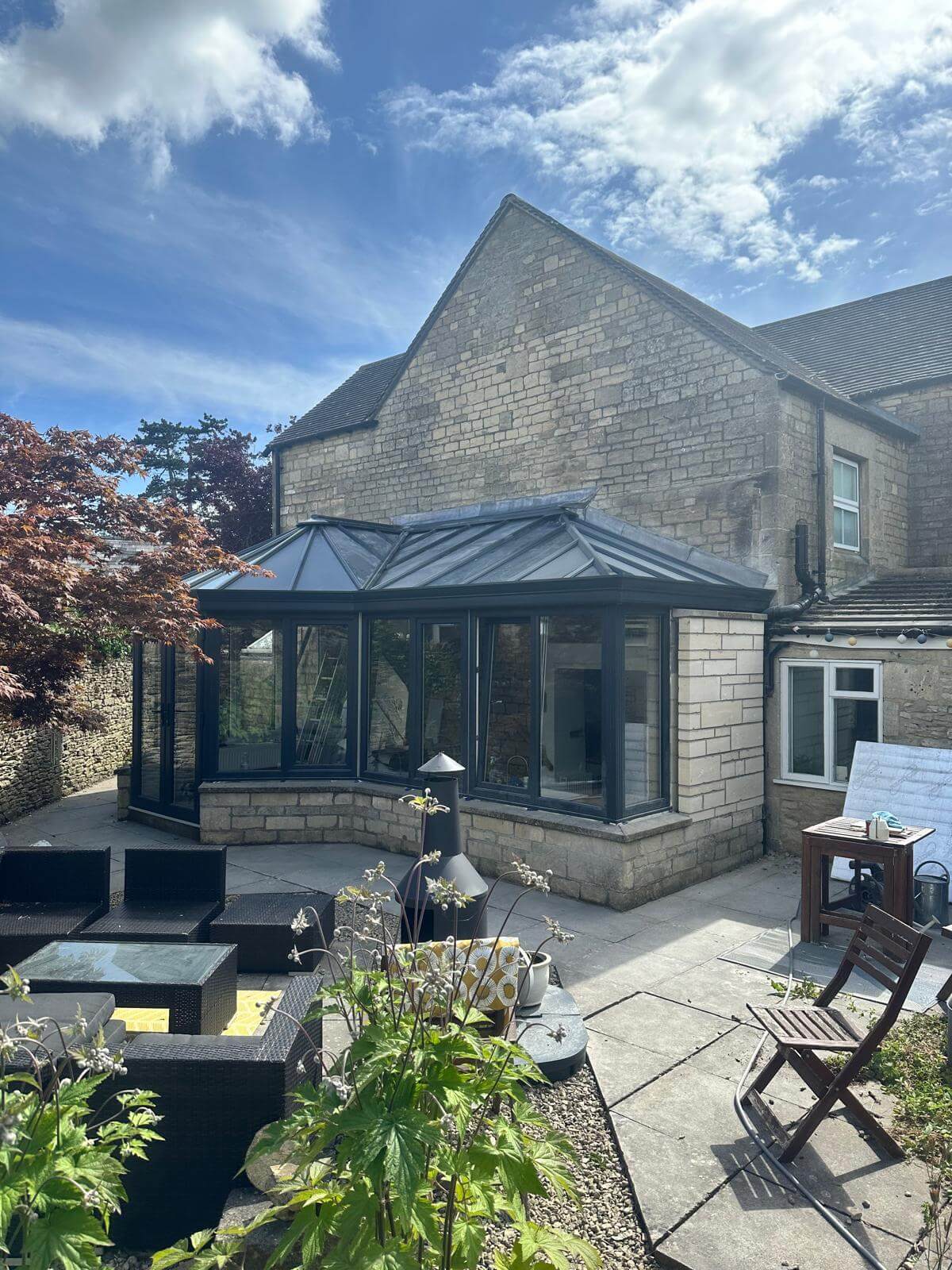 Aluminium P-shaped conservatory 